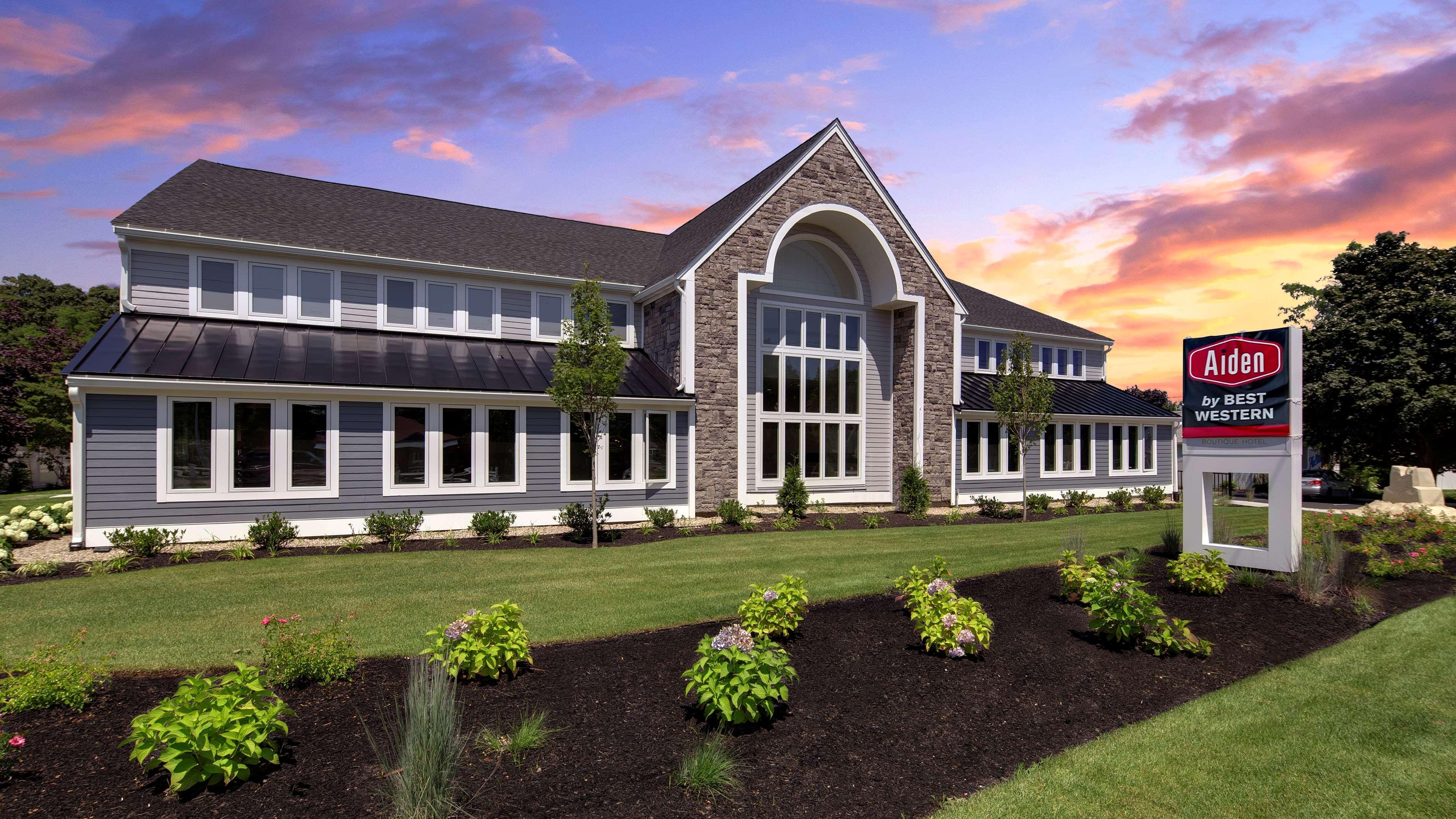 Aiden By Best Western Cape Cod - 4* West Yarmouth