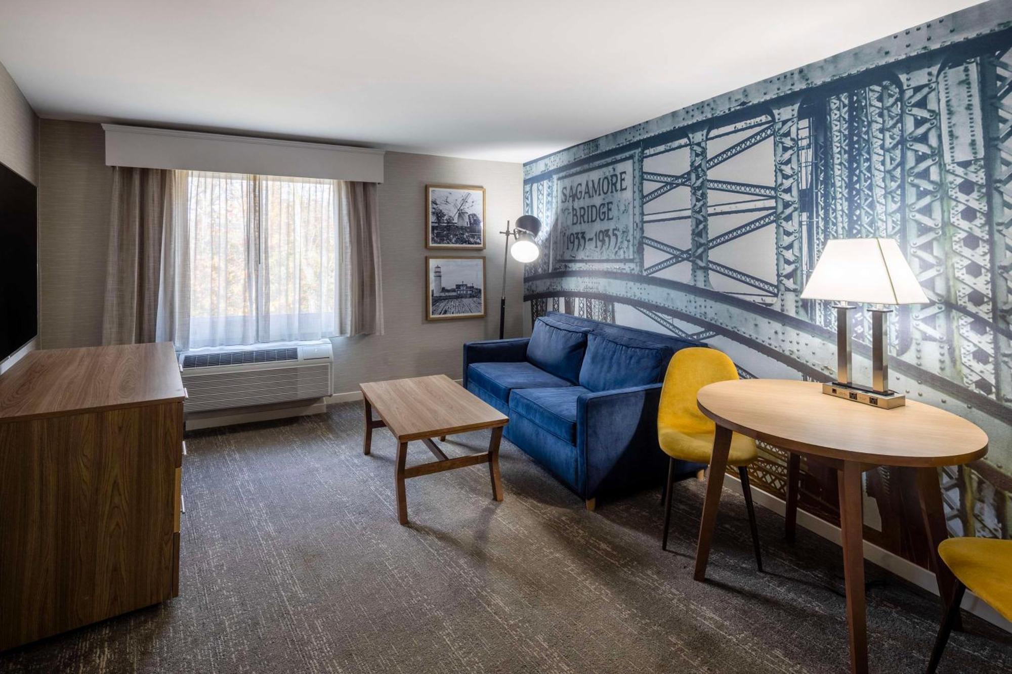 Aiden By Best Western Cape Cod - 4* West Yarmouth